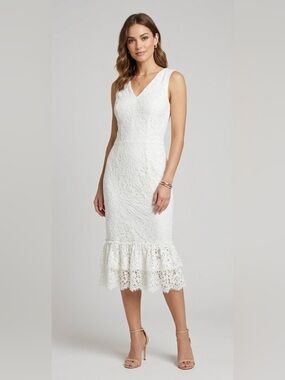 Alexia Admor | Romantic Ivory Floral Lace Dress|Size L